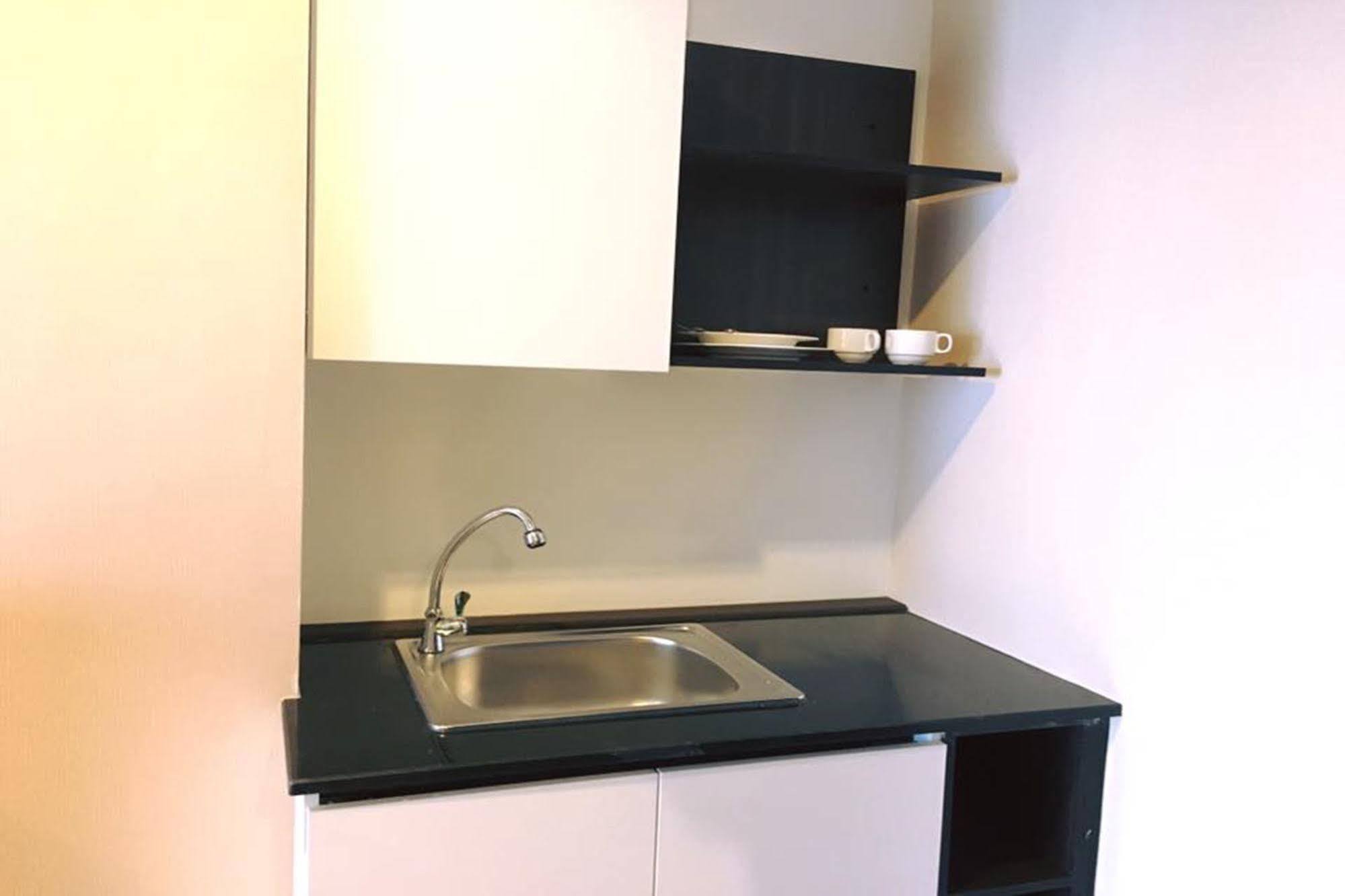 צ'יאנג מאי Sereno Airport Hotel מראה חיצוני תמונה