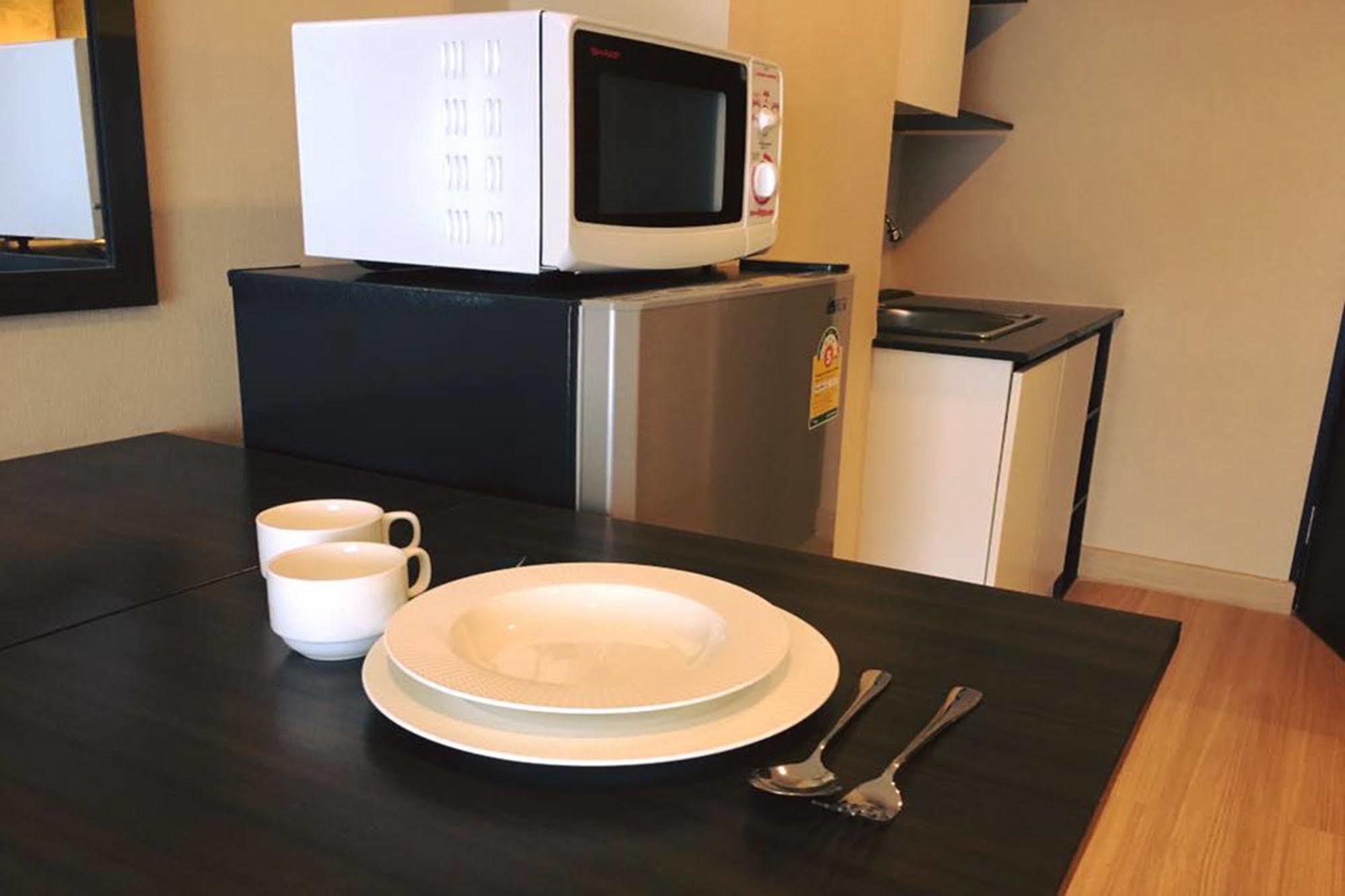 צ'יאנג מאי Sereno Airport Hotel מראה חיצוני תמונה