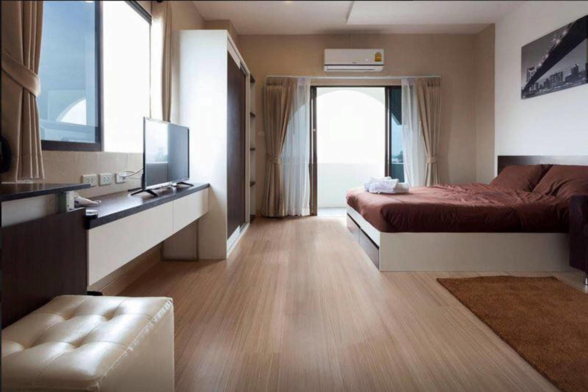 צ'יאנג מאי Sereno Airport Hotel מראה חיצוני תמונה